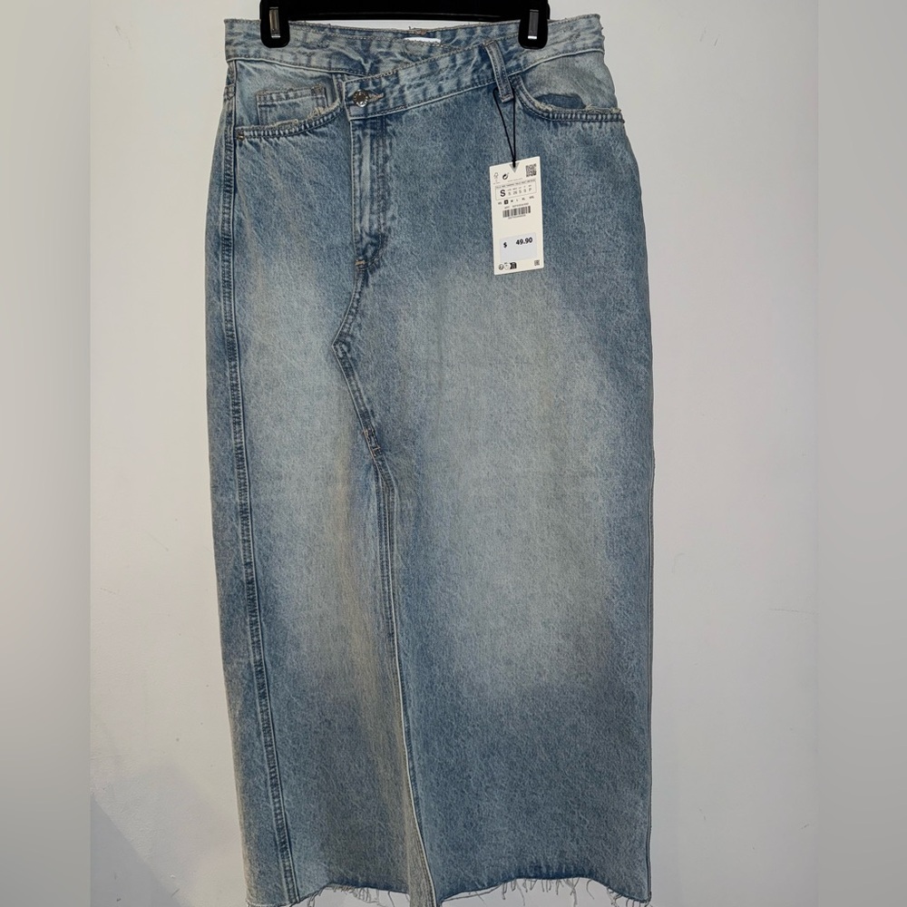 BRAND NEW - ZARA - Long Front Slit Denim Skirt - Size Small - Picture 5 of 11